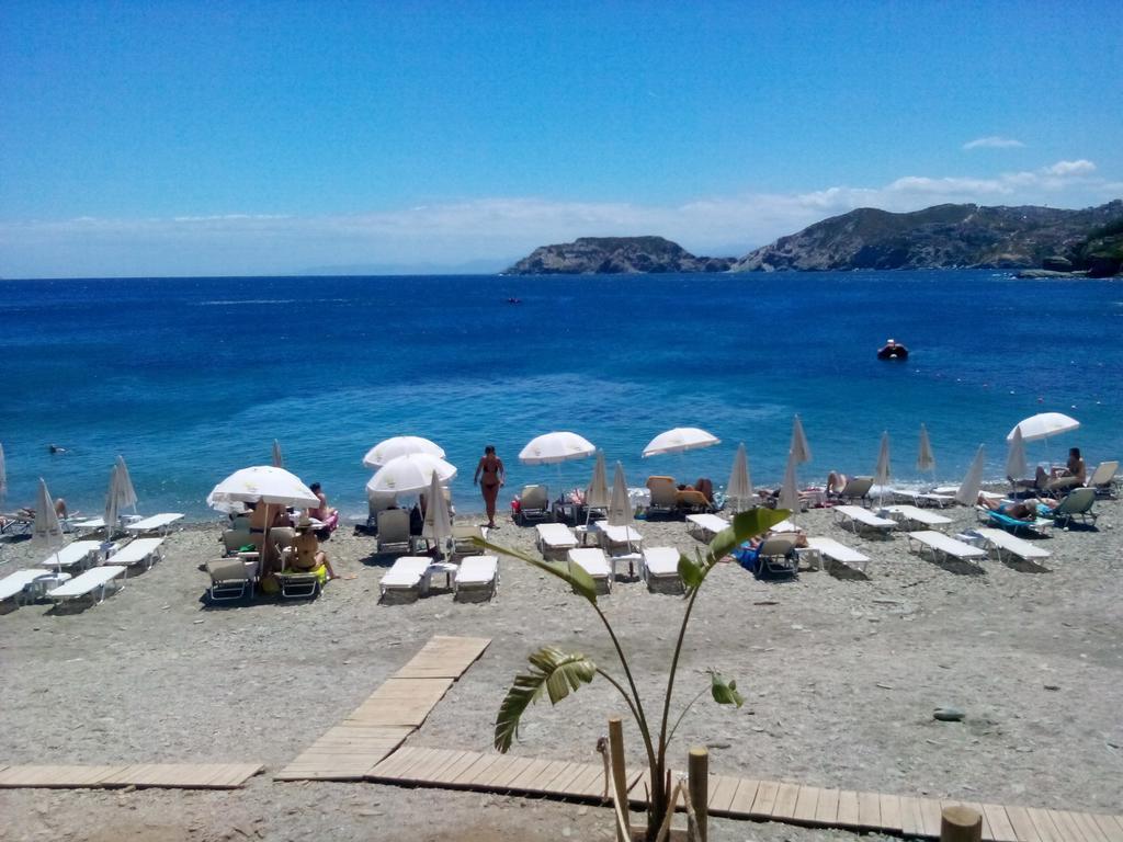Evita Bay Agia Pelagia Heraklion Buitenkant foto