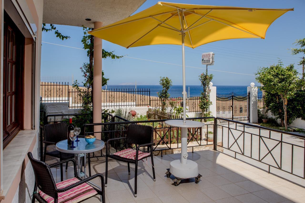 Evita Bay Agia Pelagia Heraklion Buitenkant foto